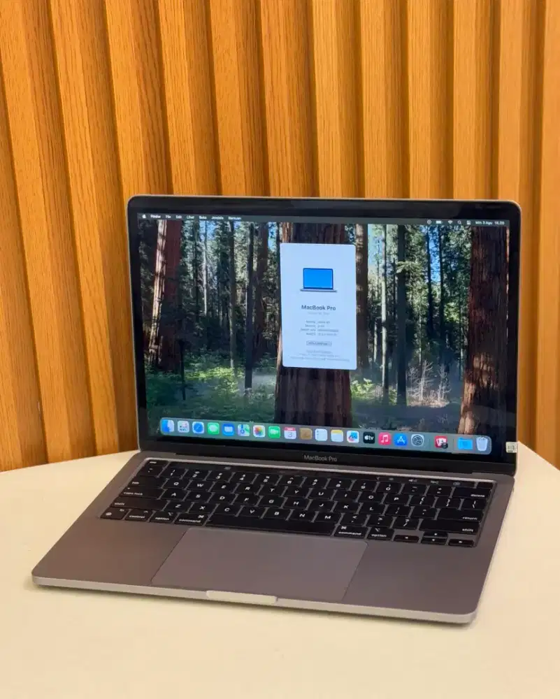 Macbook Pro M1 8/256GB