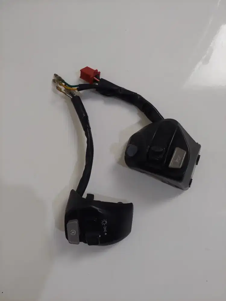 Saklar kanan kiri mio m3/z 125 original