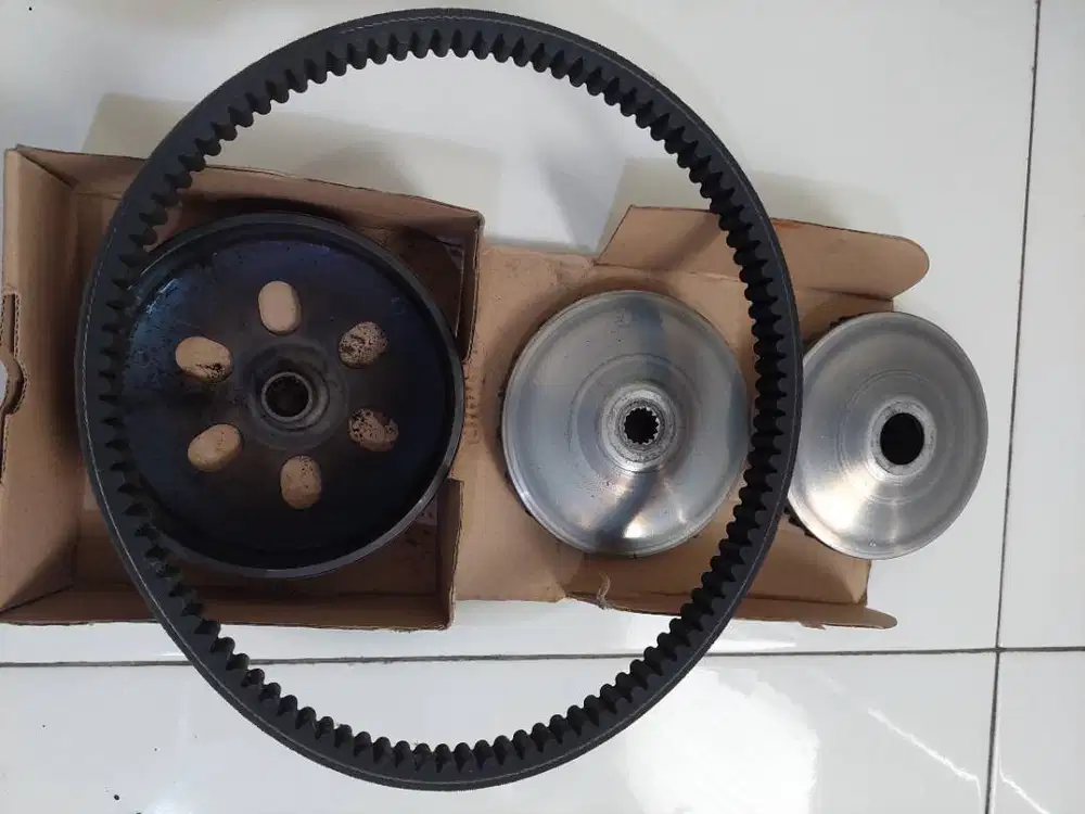 Pulley set mangkok kampas ganda dan vanbelt yamaha mio m3/z original