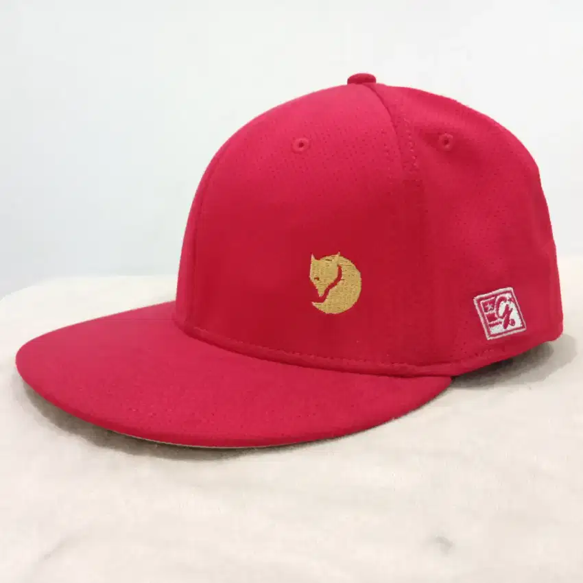 Snapback Hat The Game Size S New Condition