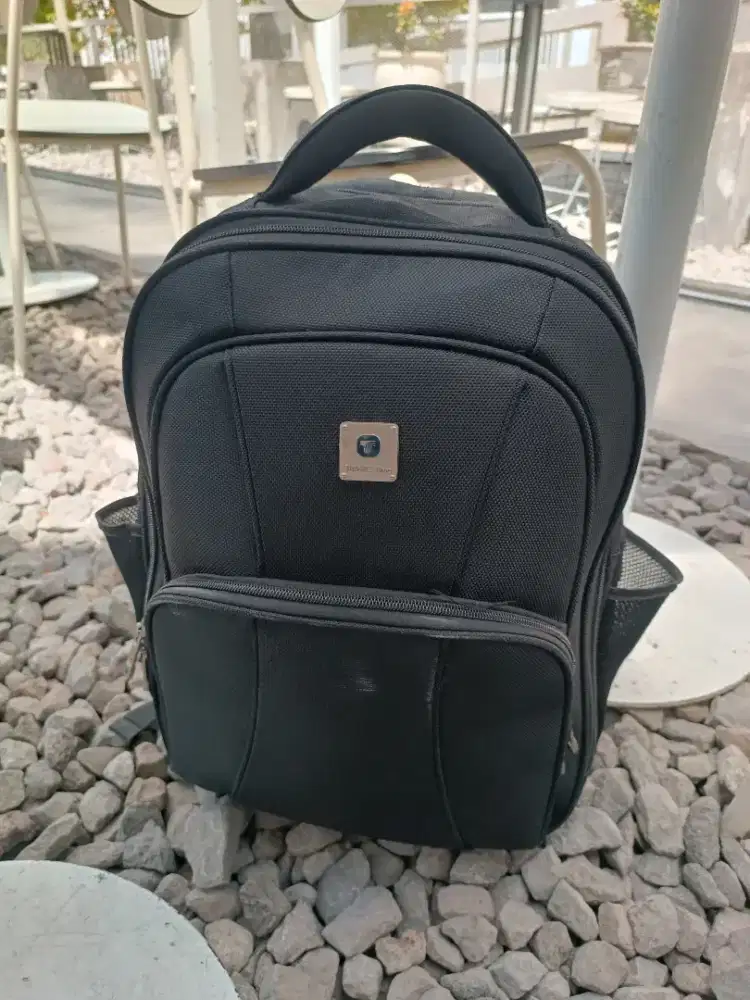 Tas ransel kantor mewah