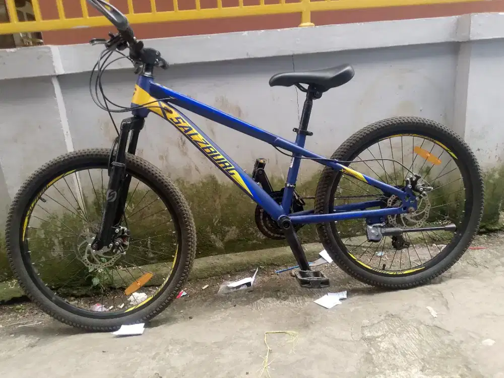 Sepeda gunung/MTB merk Genio Salzburg