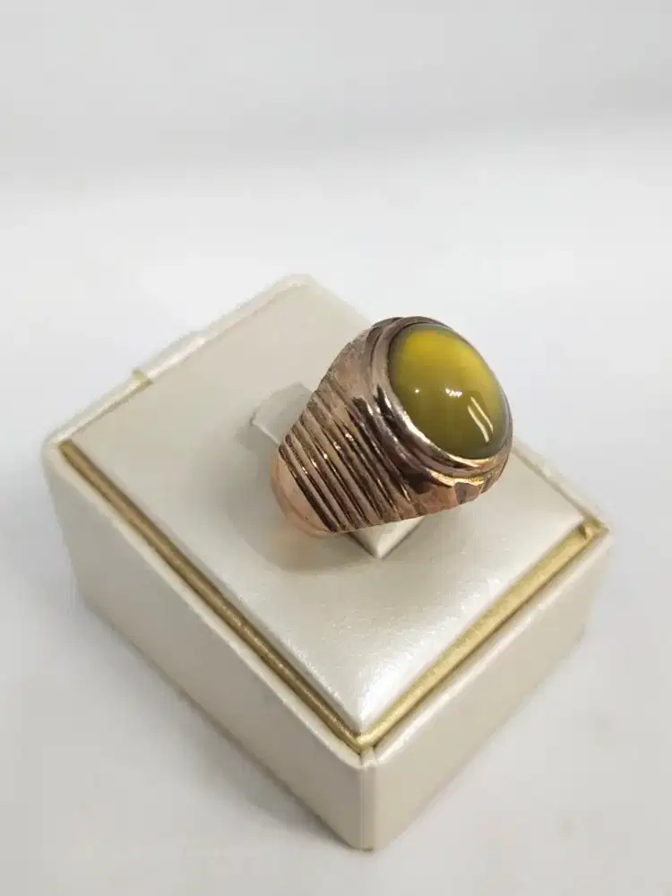 Idocrase (solar aceh)