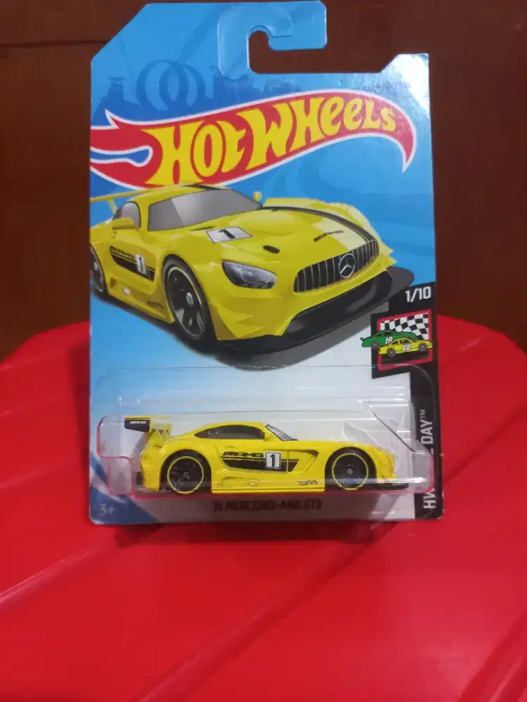 Hot Wheels '16 Mercedez-AMG GT3 HW Race Day