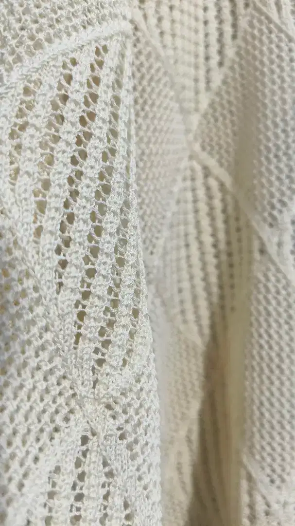 knit outer layer