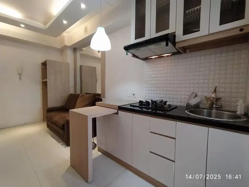 JUAL CEPAT APARTEMEN BASSURA CITY 2BR FURNISHED SHM TOWER ALAMANDA
