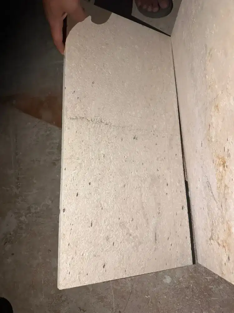 Marmer Unpolish 30x60 30 meter