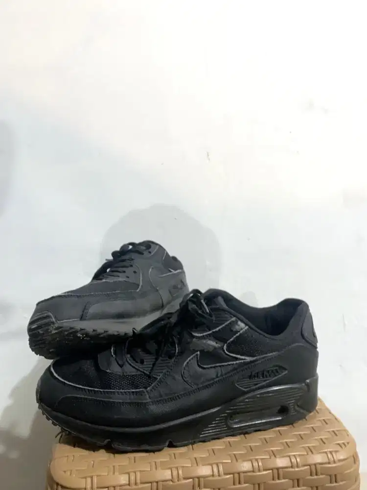 Nike air max triple black