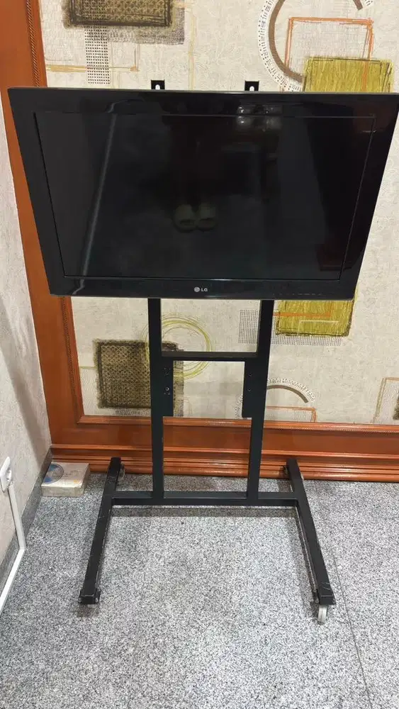 TV LG 32 inch LCD LED 32LS3400