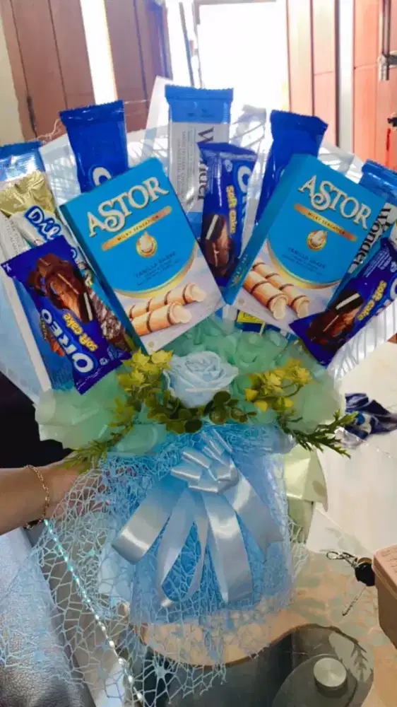 Bucket custom uang makanan bunga