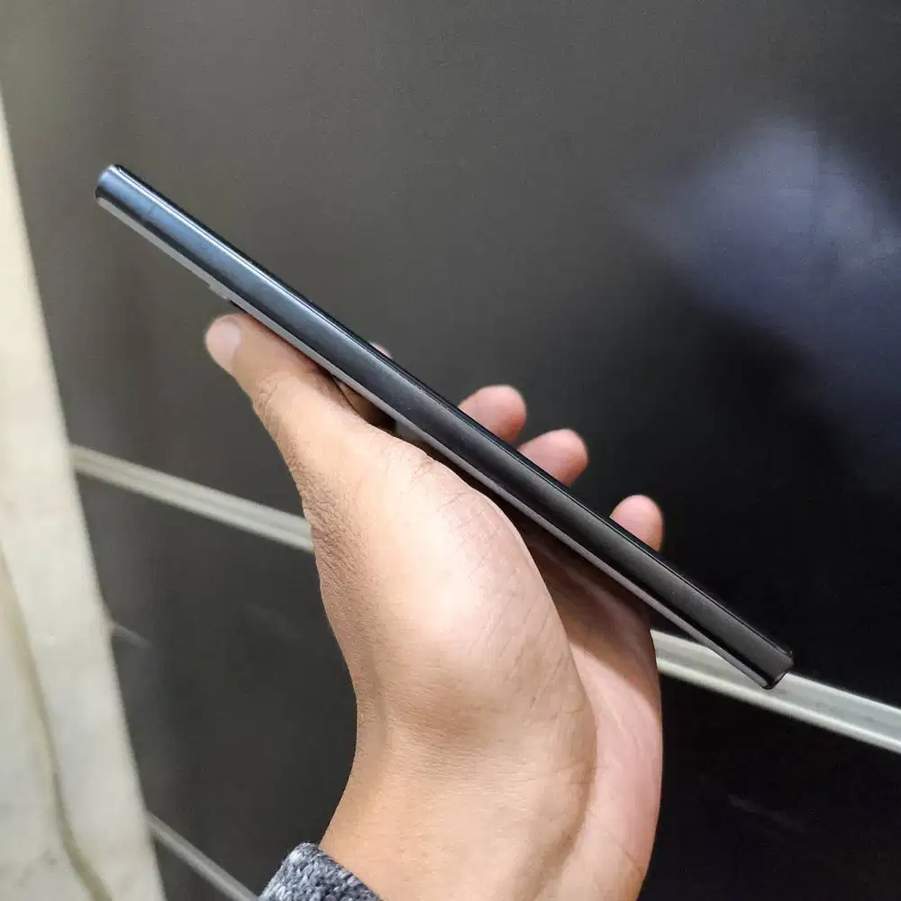 mencari hp apapun tetep gua beli asalkan ga minus yaaa