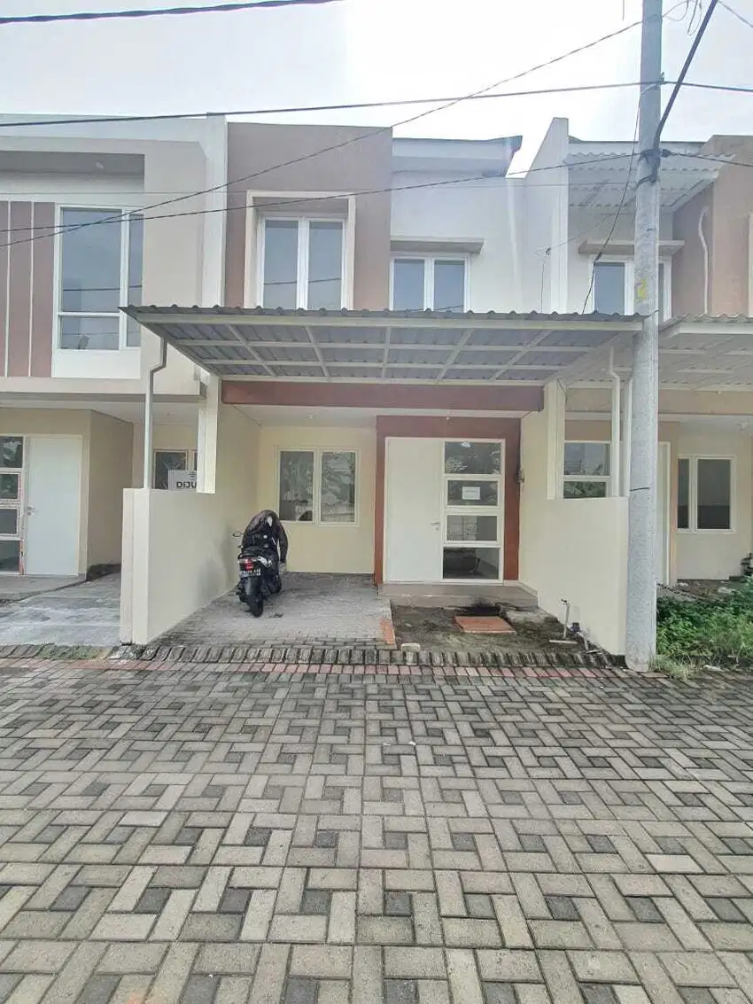 Disewakan Rumah RUNGKUT GUNUNG ANYAR MEDOKAN 200 meter dari Raya Merr