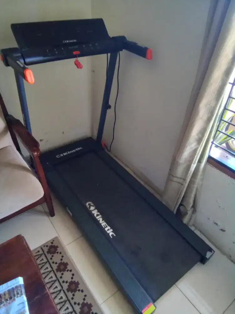Di jual Treadmill Kinetik