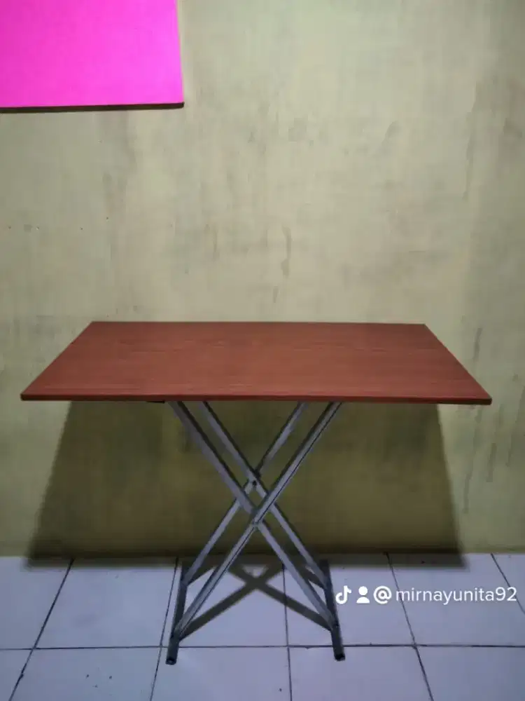 Meja lipat portabel ukuran 90*40*70
