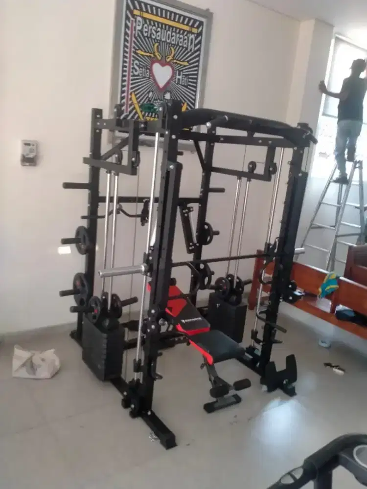 Paket komplit Smith Machine UF019