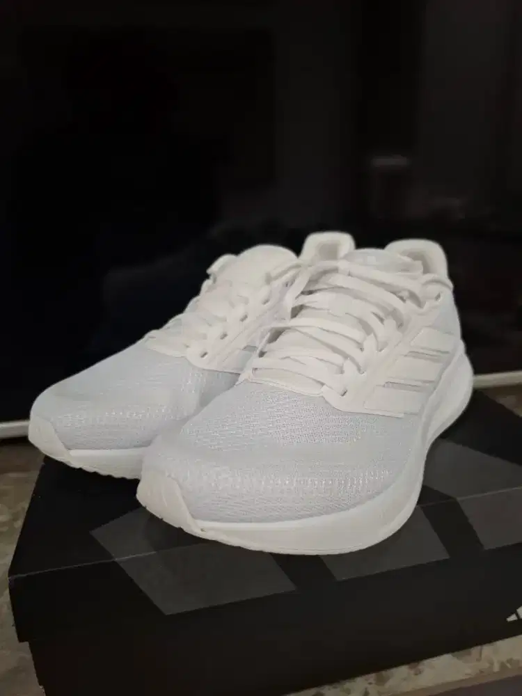 ADIDAS RUNFALCON 5 TRIPLE WHITE SIZE 44