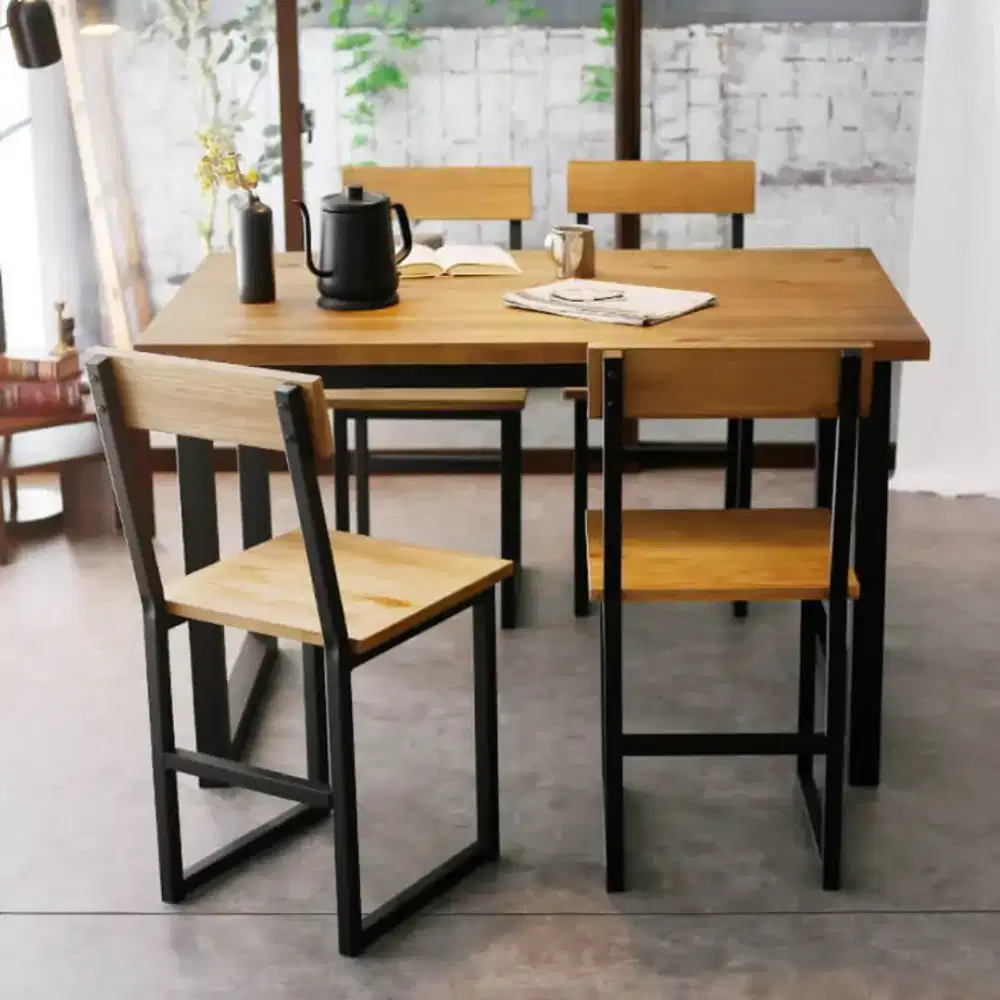 Lemari Arsip Kantor, Meja Resto, Kitchen Set, Backdrop Tv, Meja Kasir,