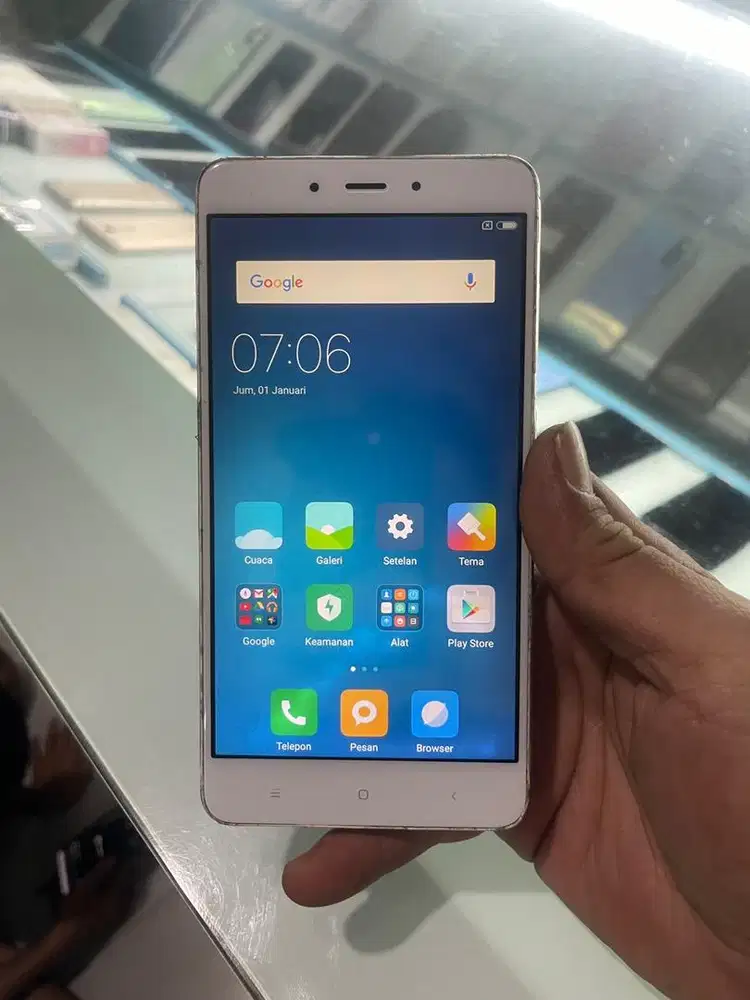 Xiaomi Note 4 3/16GB Second Ex Resmi Normal Pemakaian Terjamin