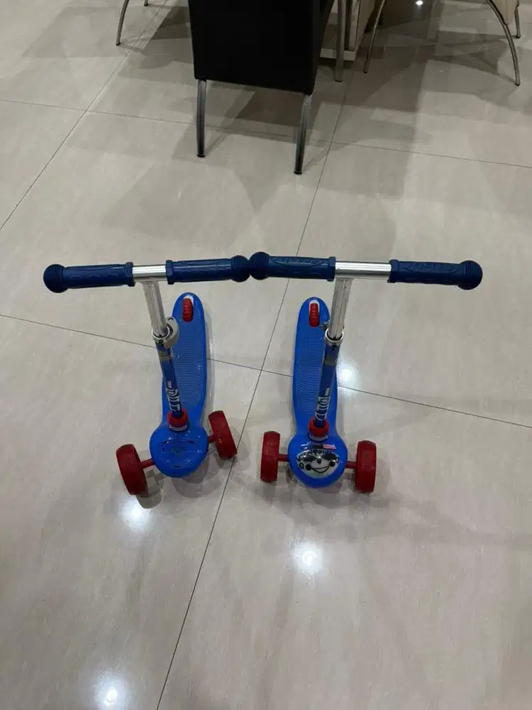 Scooter anak mainan anak