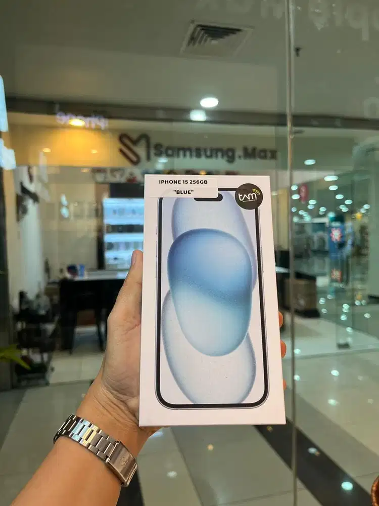 IPHONE 15 256GB GARANSI RESMI 1thn IBOX