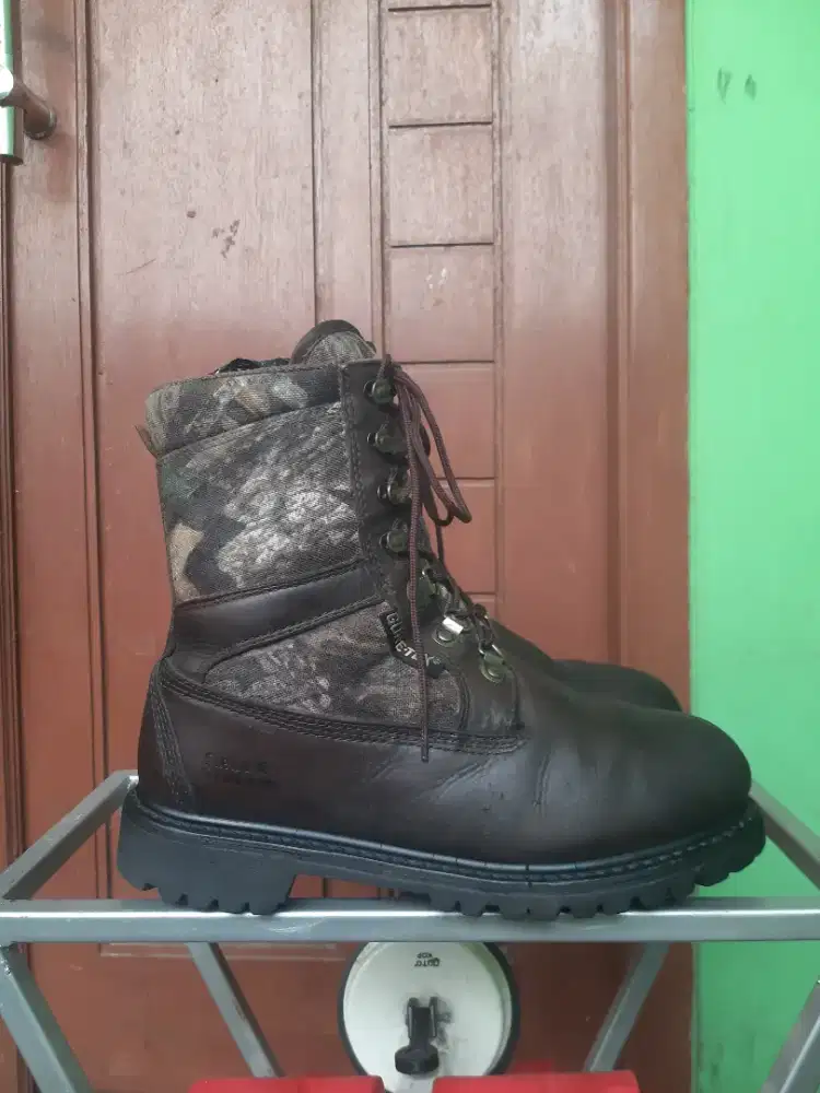 Sepatu hunter Boots high 42 dan 40