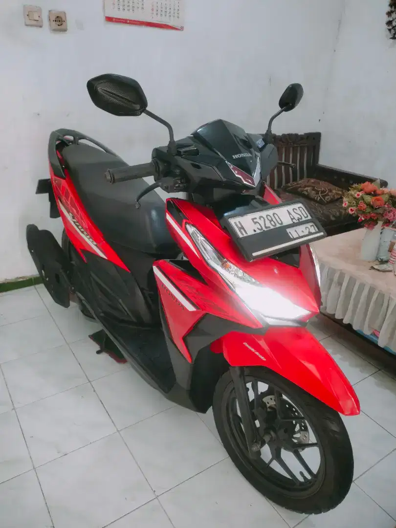 BU.. dijual cepet Honda Vario techno 125 ISS LED 2016 orisinil