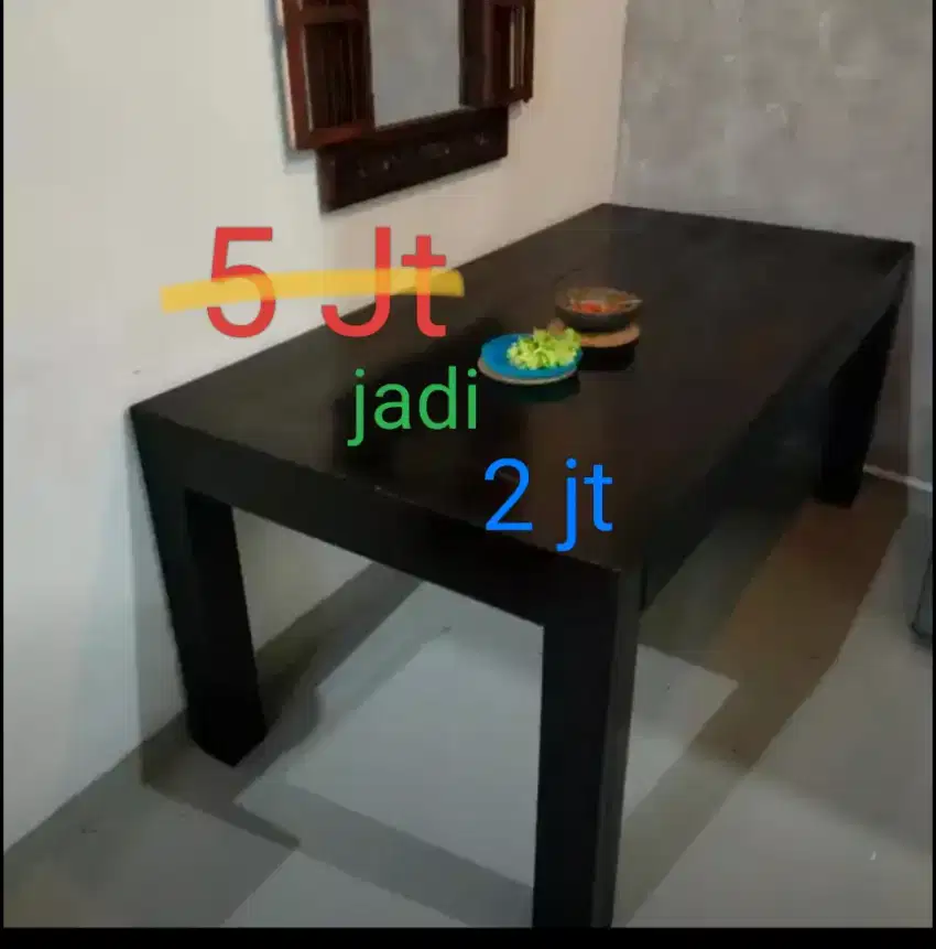 Meja kayu jati tua warna plitur hitam
