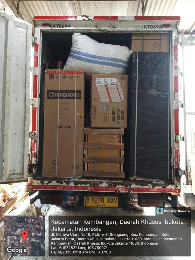 FREELANCE KURIR MOTOR DAN BONGKAR MUAT