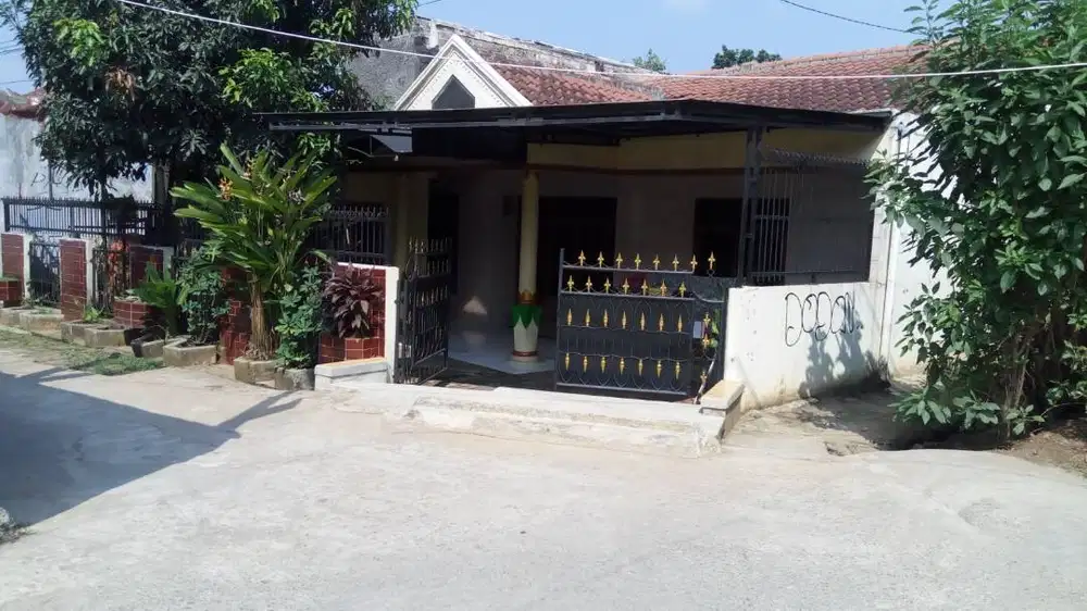 RUMAH DIJUAL SIAP HUNI LOKASI STRATEGIS BEBAS BANJIR - SHM