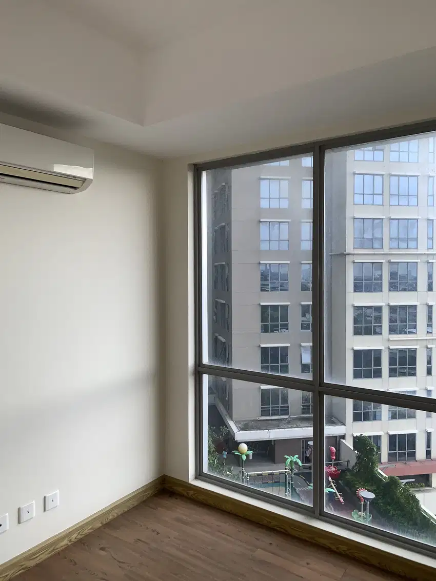 Office Apartement The Mansion Bougenville