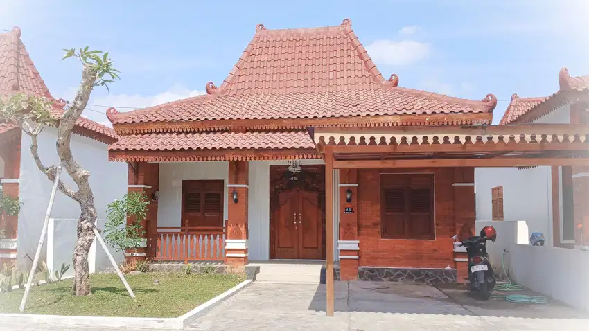 Bisa KPR, Legalitas Komplit SHM PBG Desain Etnik di Prambanan