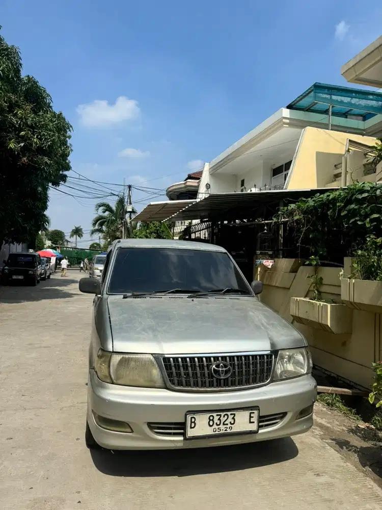 Dijual Toyota Kijang 2003 pemakaian pribadi