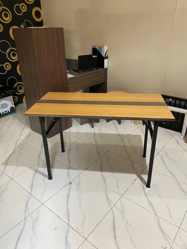 JUAL! Meja Belajar Portable Minimalis Surabaya