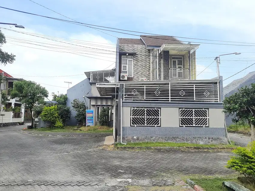 Rumah Villa Peganden Manyar Gresik Dijual Murah Cepat B.U Poll 2 LT