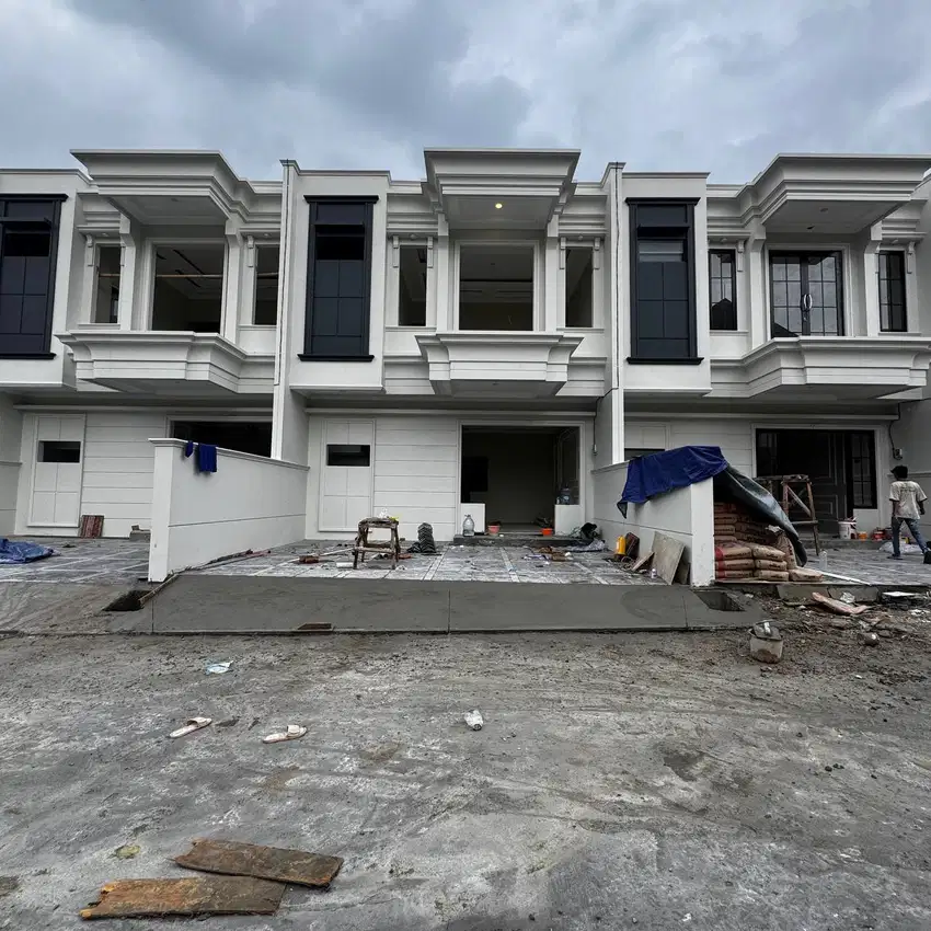 dijual rumah 2 lantai kavling BRI NEMPEL GDC DKT ALUN2 KOTA DEPOK