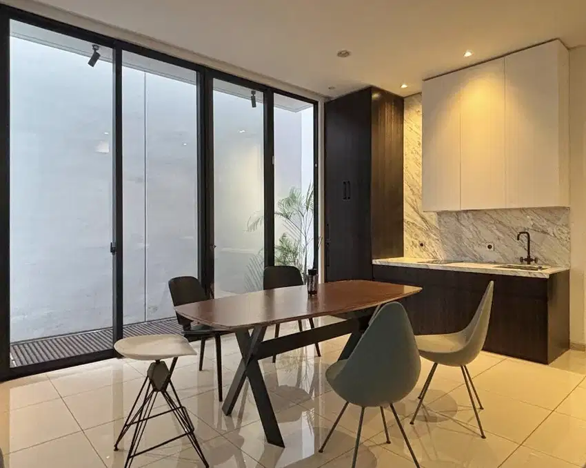 Unit special Quantum Serenia Hills, modern furnished view taman 126 m2