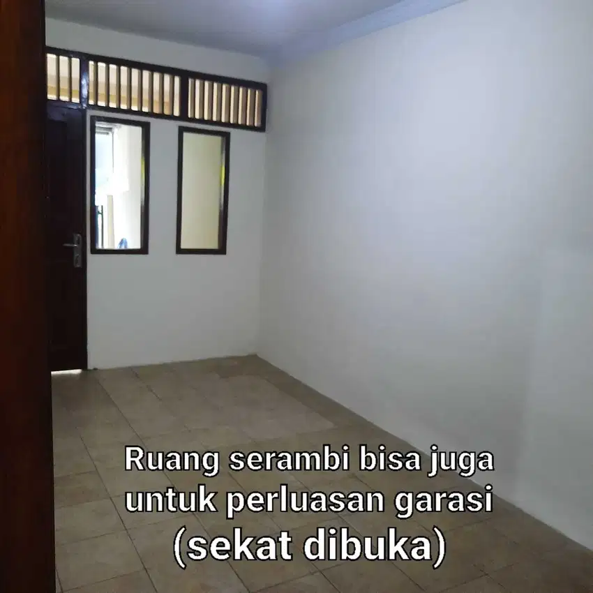 Di sewa rumah di Tebet Depan taman, bagus terawat