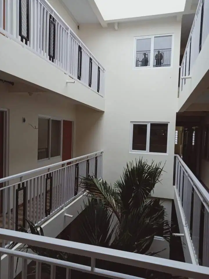 DIJUAL KOS KOSAN 3 LANTAI BANGUNAN BARU DEKAT UI DEPOK