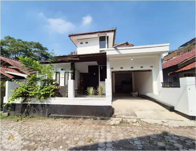 Rumah Bagus & Minimalis Komplek Parahyangan Permai Gegerkalong Bandung