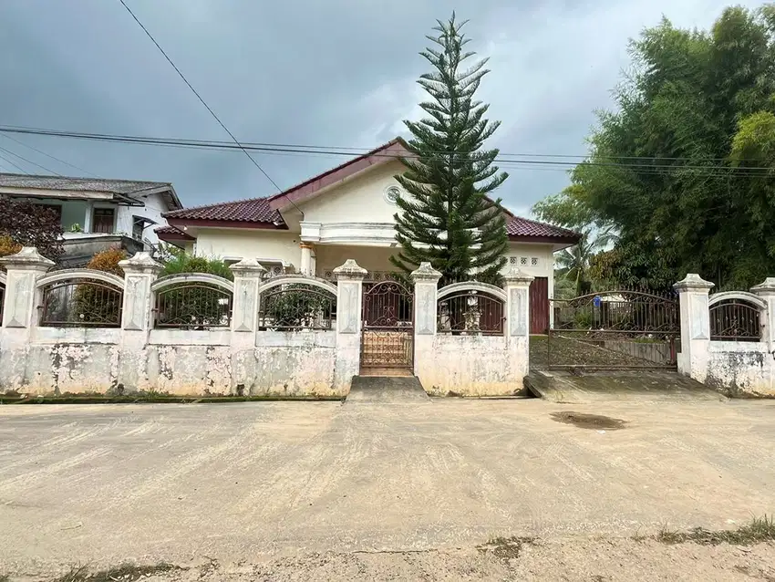 DIJUAL RUMAH LUAS KOMPLEK SUKARAMI INDAH PALEMBANG