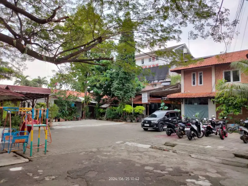 Murah Rumah dkt Univ Mercu Buana Jl H Juhri Lt1731m2 Meruya Kembangan
