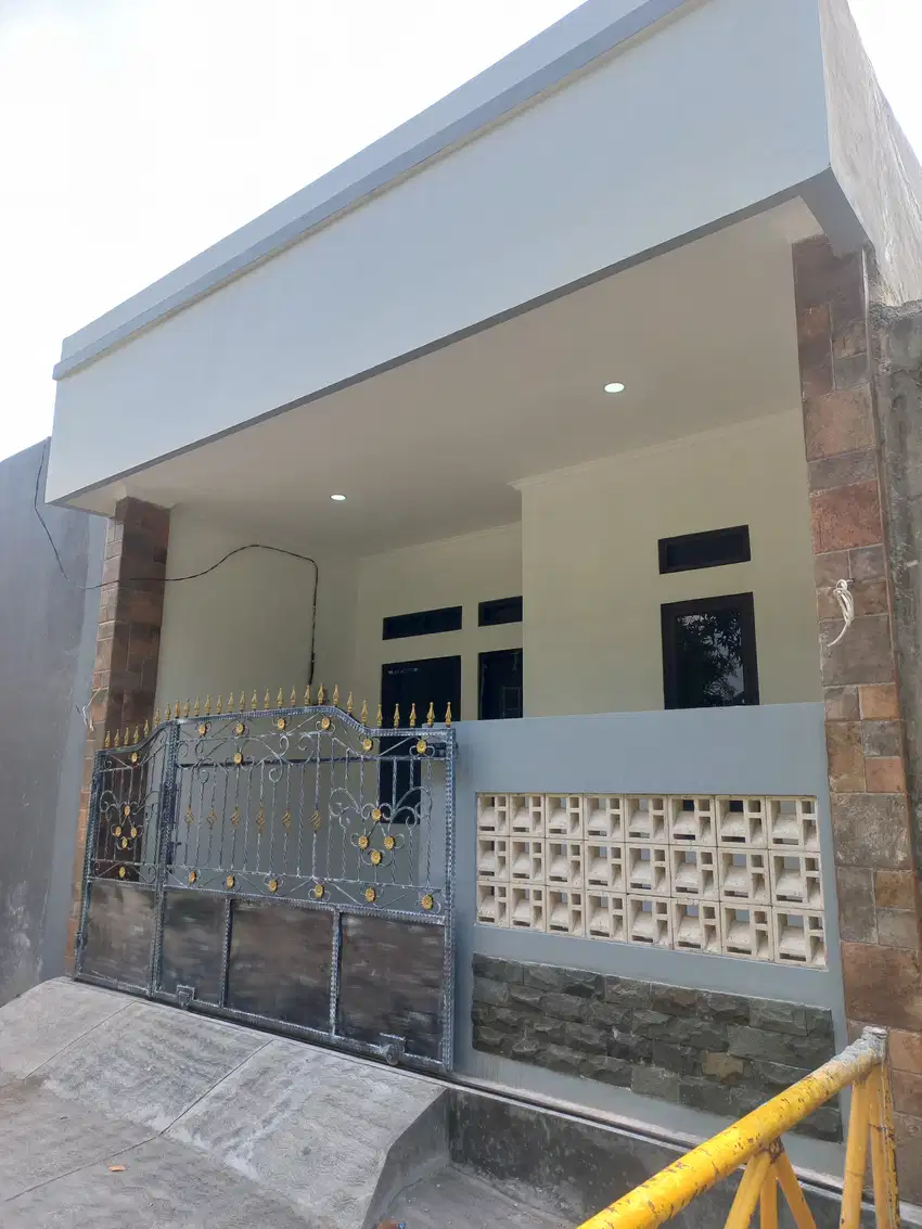 Rumah Baru 1 Lt Desain Segar Modern Lingkungan Rapi di Harapanjaya Bks