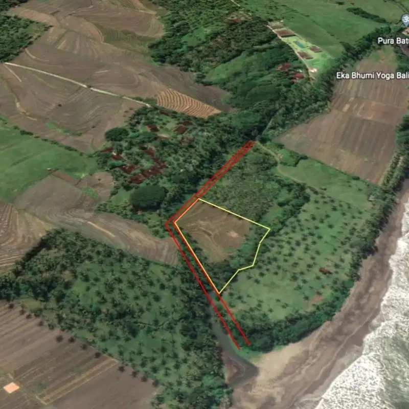 LAHAN BUC DI BAWAH PASARAN DEKAT PANTAI BALIAN, TABANAN - BALI