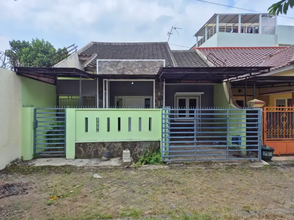 Rumah Minimalis Area Candi Mendut Dekat Brawijaya Suhat