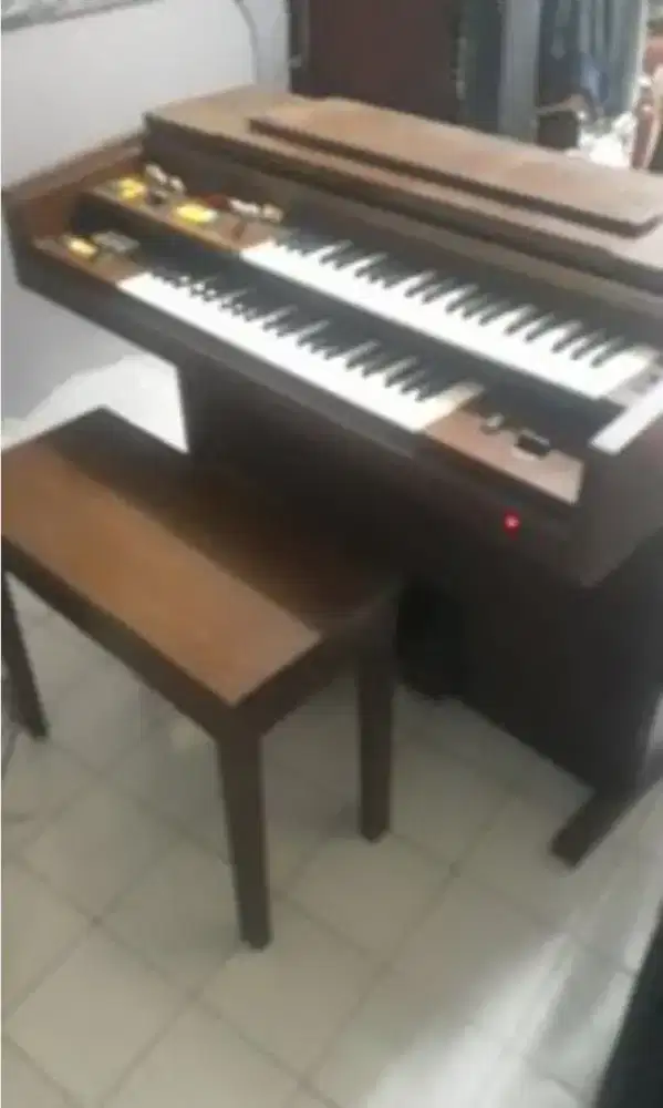 Piano lama apa adanya