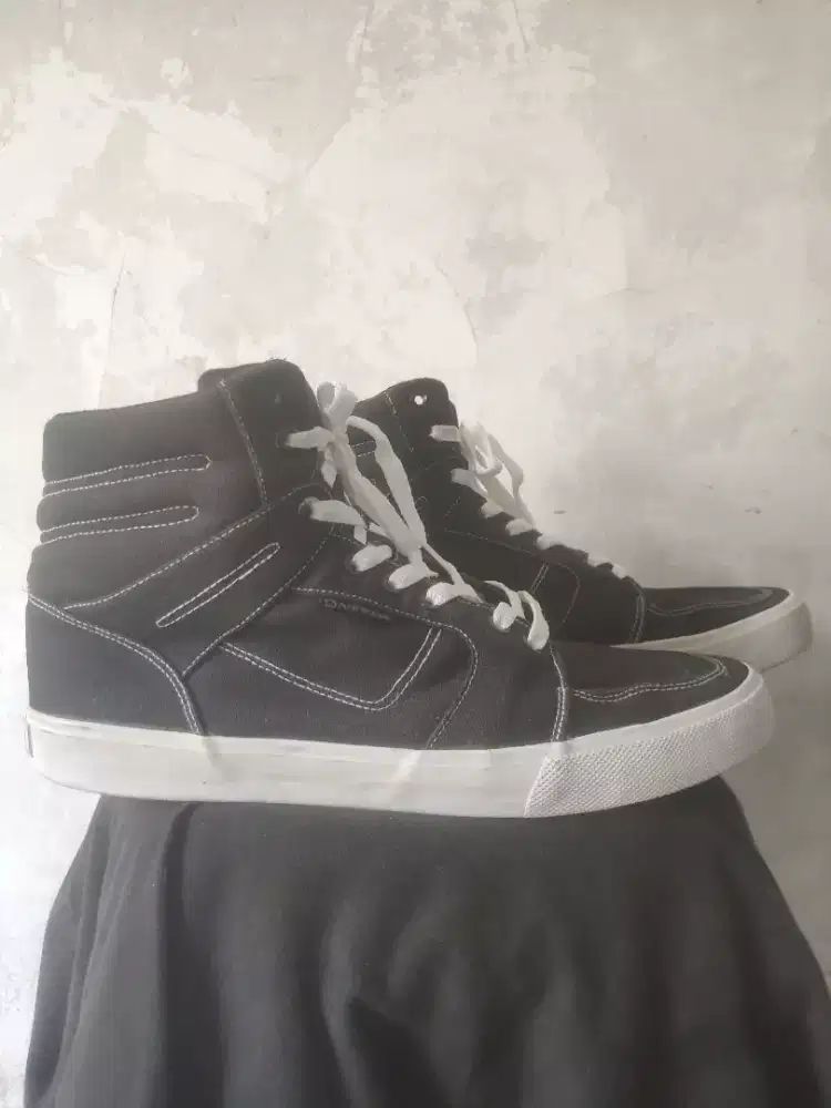 Air Walk High sepatu murah