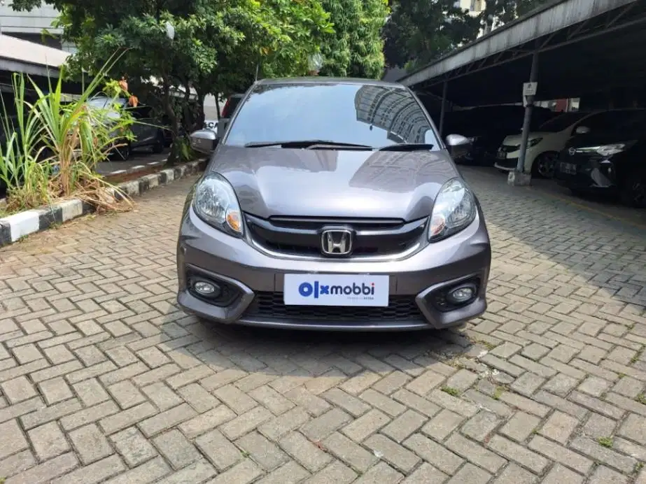 DP MURAH Honda Brio Satya 1.2 E Bensin-AT 2017 Putih CBMPB