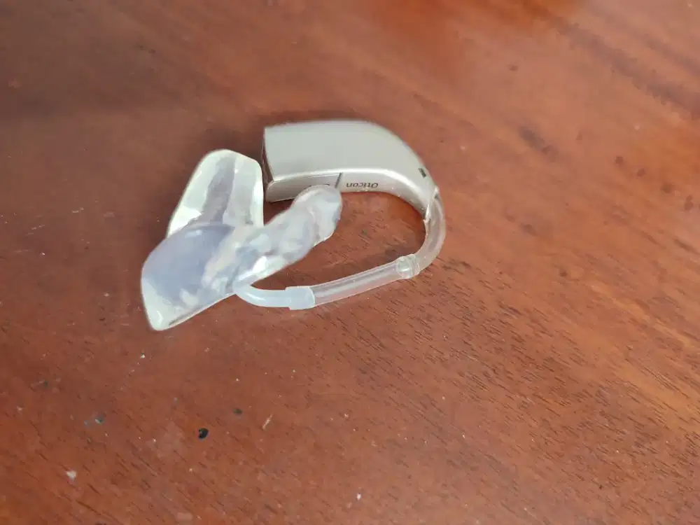 Alat Bantu Dengar (Pendengaran) Oticon