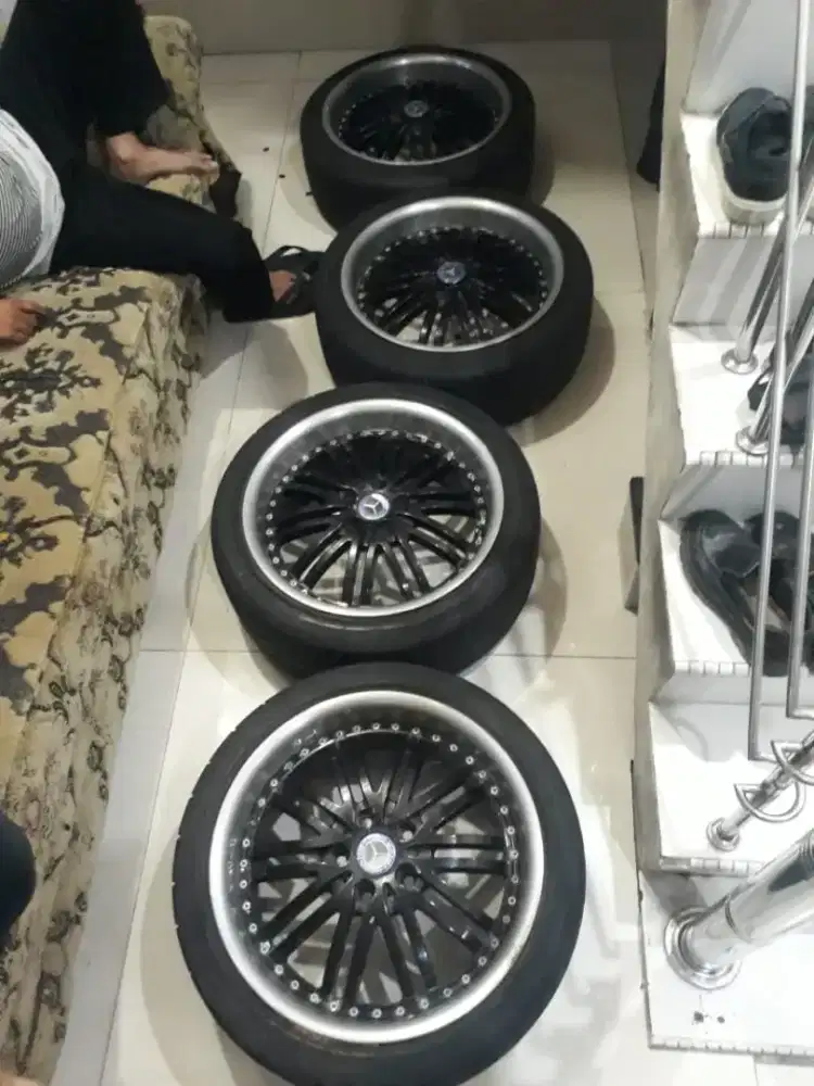 Velg Rim 18 Toyota &amp; Mercy