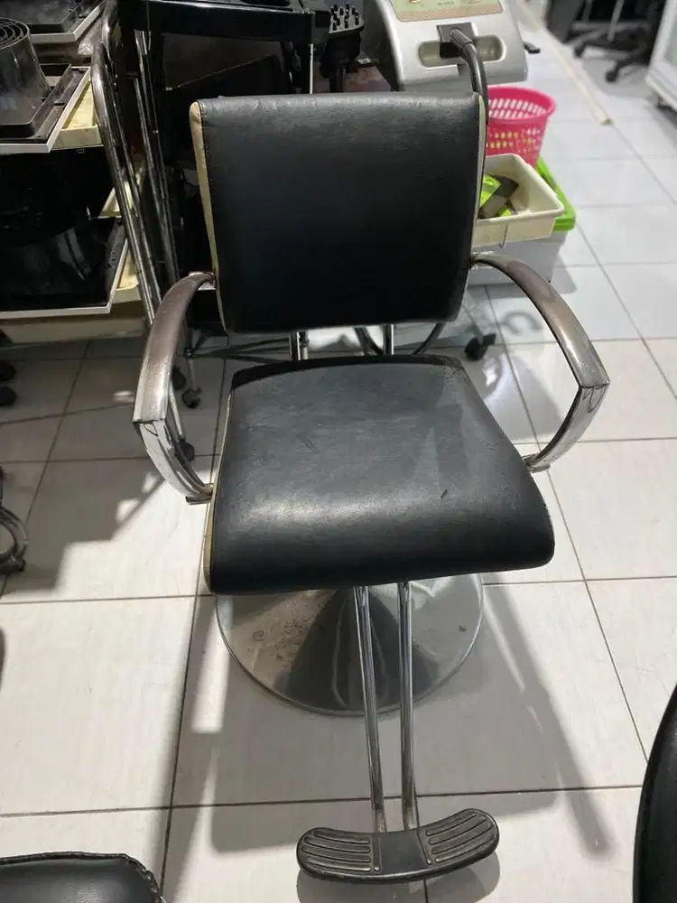 Kursi Salon Hidrolik Naik Turun / Kursi Barbershop